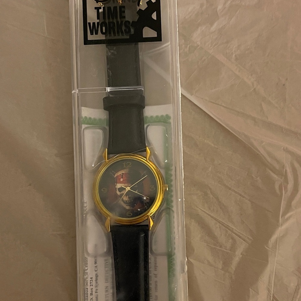 Disney Gold and Black Pirate of the Caribbean Watch New Needs Battery